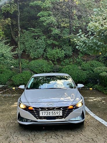 Hyundai: Hyundai Elantra: 2021 г., Бензин, Седан — 5