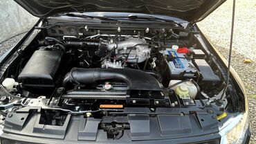 Mitsubishi: Mitsubishi Pajero (IV nəsil) SUV - Gövdə: 5 qapılı, qara rəng, tam — 11