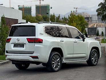 Toyota: Toyota Land Cruiser: 2023 г., 3.5 л, Автомат, Бензин, Внедорожник — 6