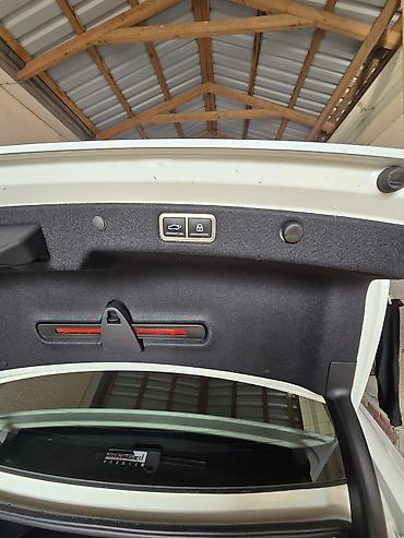 Hyundai: Hibrid krossover – yüksək texnologiyalı, geniş və komfortlu Mühərrik — 4