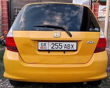 es 2016: Honda Fit: 2004 г., 1.3 л, Вариатор, Бензин, Хэтчбэк — 5
