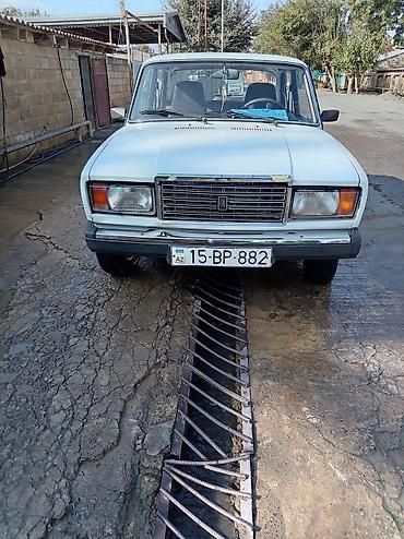 ВАЗ (ЛАДА): VAZ 2107 sedan - Kuzov: ağ rəng, klassik 4 qapılı sedan gövdə - Nömrə — 1