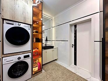 Продажа коттеджей и домов: Продаётся роскошный таунхаус с мебелью и бытовой техникой! Расположен — 10