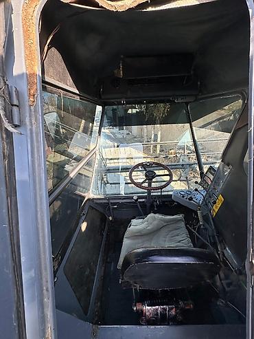 Зерноуборочные комбайны: Зерноуборочный комбайн Ростсельмаш. - Полноразмерная жатка с — 16