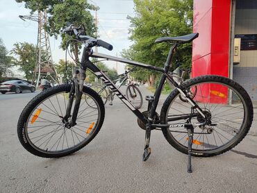 гигант 817 бартавой: Городской велосипед, Giant, Рама L (172 - 185 см), Б/у