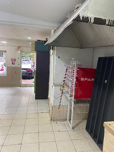 ofisler: İcarəyə obyekt – 35 kv.m - Təyinat: kiçik mağaza, fast-food — 4