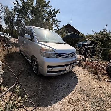 хундай старекс 1: Toyota Voxy: 2003 г., 2 л, Автомат, Бензин, Вэн/Минивэн — 5