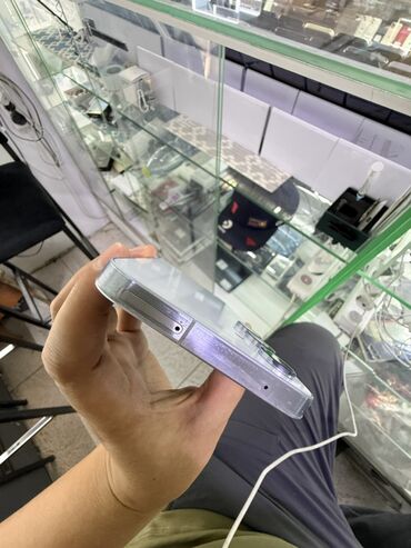 Samsung: Samsung Galaxy A55, Б/у, 128 ГБ, цвет - Белый, 2 SIM — 5