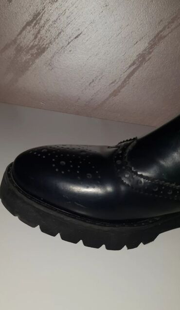 Gležnjače: Gležnjače, 38 — 9