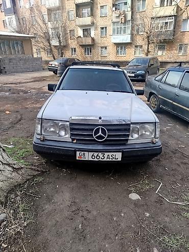 eafc 25: Mercedes-Benz W124: 1989 г., 2.3 л, Механика, Бензин, Седан — 4