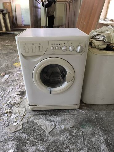 Стиральные машины: Стиральная машина Indesit, Б/у, Автомат, Полноразмерная