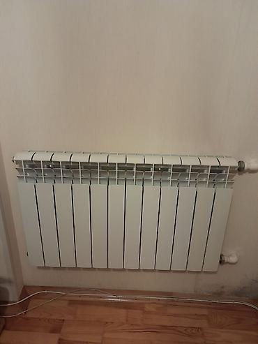 TƏCİLİ SATİLİR!!!! 33seksiya yaxşı vəziyyətdə radiator satılır.Qiymət