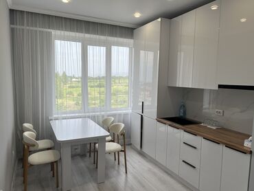дом долгосрочная аренда: 1 комната, 40 м², Элитка, 6 этаж, Дизайнерский ремонт