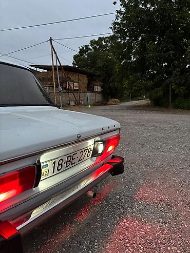 kredit avto aksesuar: VAZ 2106 sedan – ağ rəng, klassik kuzov. - 4 qapı, 5 yerlik salon - — 6