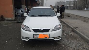 Daewoo: Daewoo Gentra: 2014 г., 1.5 л, Механика, Бензин, Седан