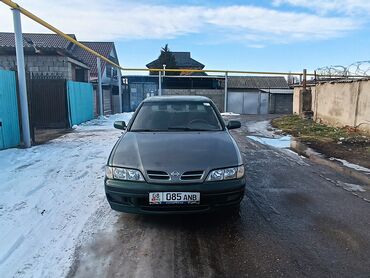 Nissan: Nissan Primera: 1996 г., 1.6 л, Механика, Бензин, Седан