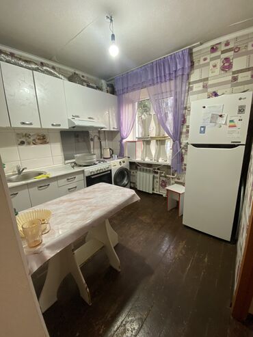 квартира с девочками: 10000 м², С мебелью