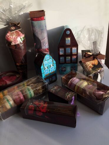 шоколадные подарки бишкек: Бомбочки и мыло "Объект мечты".Открытки и коробочки ручной работы