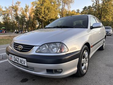 бу машына: Toyota Avensis: 2001 г., 1.8 л, Механика, Бензин, Седан