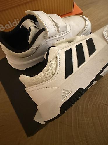 patike cacak: Adidas patike decije muske vel 25/26 stanje kao na slikama — 3