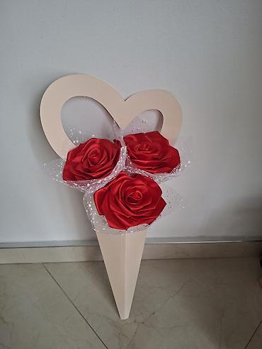 Ostali stilski dekor: Dekorativni aranžmani od veštačkih ruža – ručno rađeni - Ekskluzivni — 8