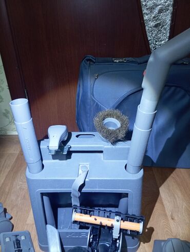 Пылесосы: Пылесос, Моющий, Сухая, Влажная, Смешанная, Контейнер, Мешок, Циклонный фильтр — 10