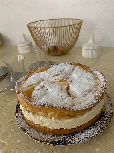 Кондитерские изделия, сладости: Выпечка на заказ!!!В ассортименте слойка булочки с разными — 7