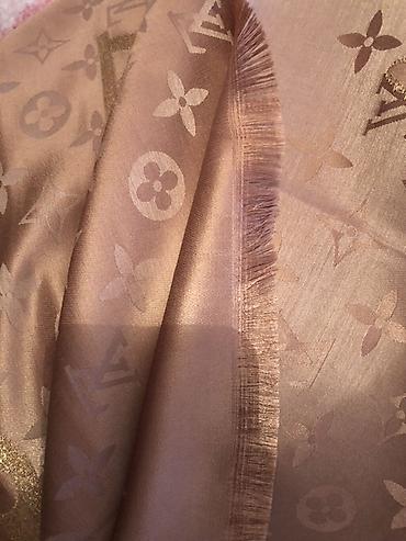 Hicab: Məhsul Hezi Aslanov metrosu yaxınlığında, 245‑ci məktəbin qarşısında — 5