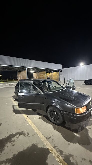 Volkswagen: Volkswagen Passat Variant: 1990 г., 1.8 л, Механика, Бензин, Универсал — 9
