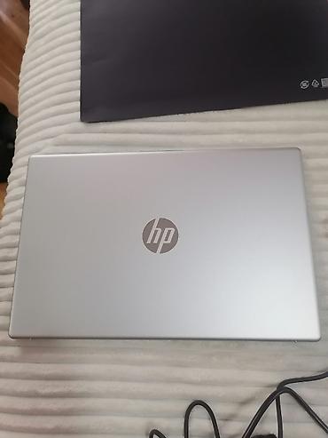 HP: HP laptop 15.6" – AMD Ryzen - Brend: HP (logo na poklopcu i ispod — 5