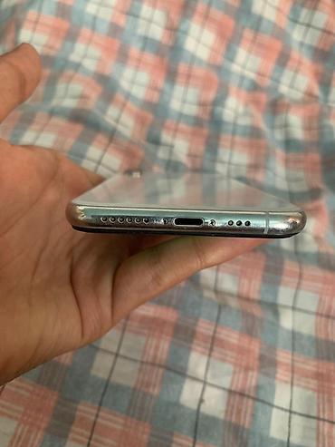 Apple iPhone: IPhone Xs, Серебристый, Чехол — 3