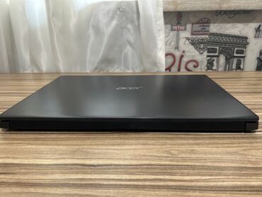 Acer: İşlənmiş Acer Aspire, 15.6 ", Intel Core i3, 1 TB — 7