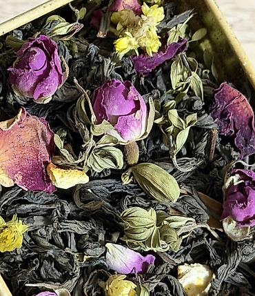 Çay: Güllü ədviyyatlı çay qarışığı - Tərkib: yaşıl/qara çay yarpaqları — 1