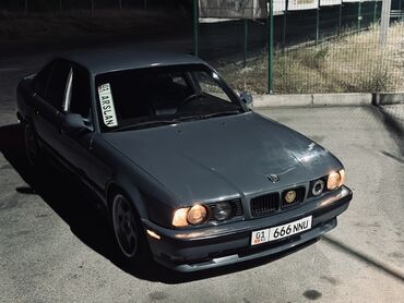 задние фары на ауди с4: BMW 5 series: 1993 г., 2.8 л, Механика, Бензин, Седан