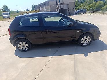 punjac za akumulator cena: Volkswagen Polo 1.4,plin trovratni hatchback, crna boja. Ključne — 4