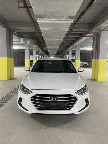 corolla runx: Hyundai Avante: 2017 г., 1.6 л, Робот, Бензин, Седан
