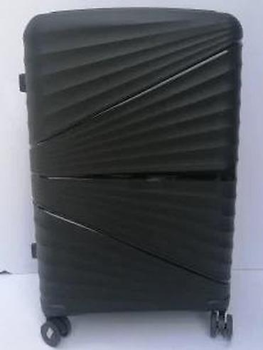 Putni koferi i torbe: Tvrdi kofer na točkiće – crni, sa šarama u dijagonalnom reljefu — 11