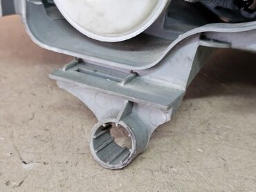 Передние фары: Передняя левая фара Mercedes-Benz 1998 г., Б/у, Аналог, Германия — 9