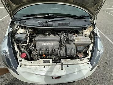fit 2012: Honda Fit: 2003 г., 1.3 л, Вариатор, Бензин, Хэтчбэк — 9