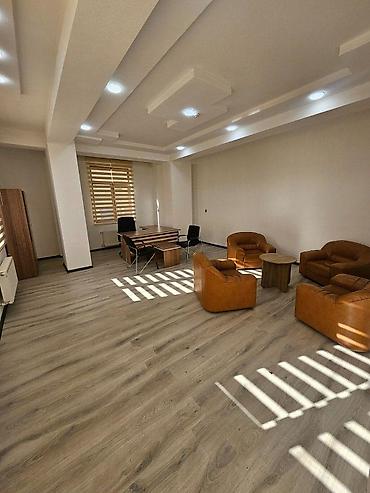 fr emlak: İcarəyə verilir 2 otaqlı ofis 95 m², Nizami m. Daha 7 şəklə bax — 2