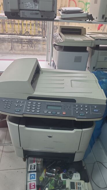 Masaüstü kompüterlər və iş stansiyaları: Hp laserjet M 2727 daş döyən printerdi 3-1də kpya skan print edir