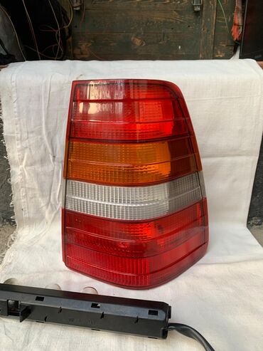 задние фары ауди 80 б4: Арткы оң стоп-сигнал Mercedes-Benz 1994 г., Колдонулган, Оригинал, Германия
