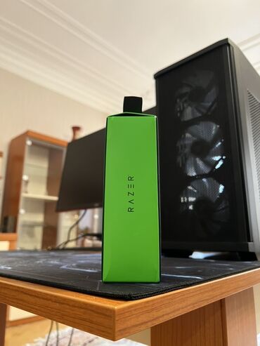 Səsgücləndiricilər, qulaqlıqlar və mikrofonlar: Razer DeathAdder V3 – ultra-yüngül, ergonomik e-idman siçanı ideal