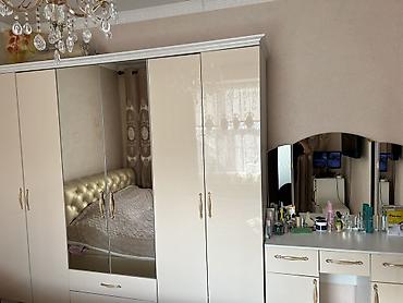 Продажа коттеджей и домов: + бизнес 6 квартир, угловой дом, ул. Крупская асфальтирована. В этом — 23