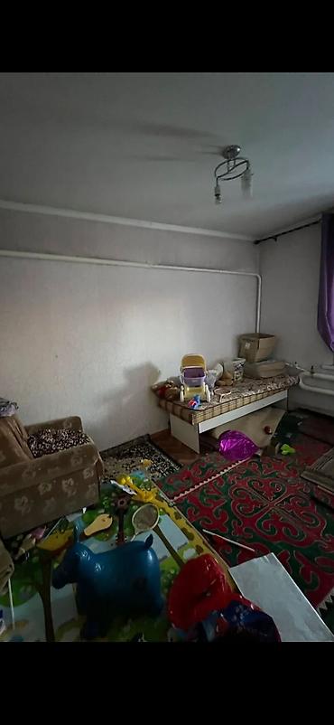 беловодск барачн: 60 м², 3 комнаты, Без подселения — 1