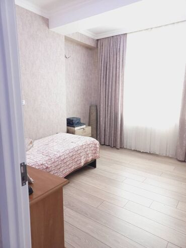 Yeni tikili: 2 otaqlı, Yeni tikili, 70 kv. m — 4