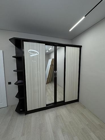 Купе шкафтар: Купе шкаф, Колдонулган, Күзгүсү менен, ЛДСП — 1