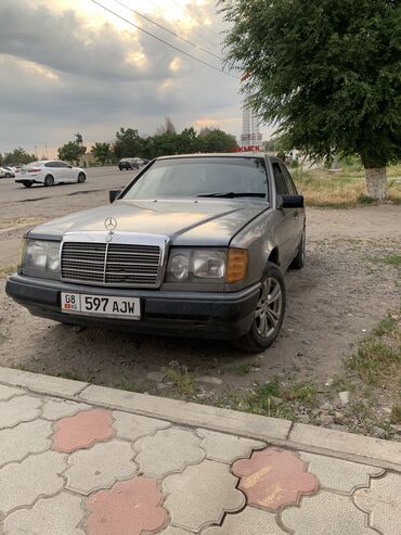 мерседес 124 токмок: Mercedes-Benz W124: 1988 г., 2 л, Механика, Бензин, Седан