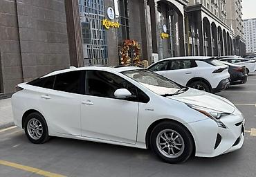 prius: Toyota Prius: 2018 г., 1.8 л, Автомат, Гибрид, Хэтчбэк — 7