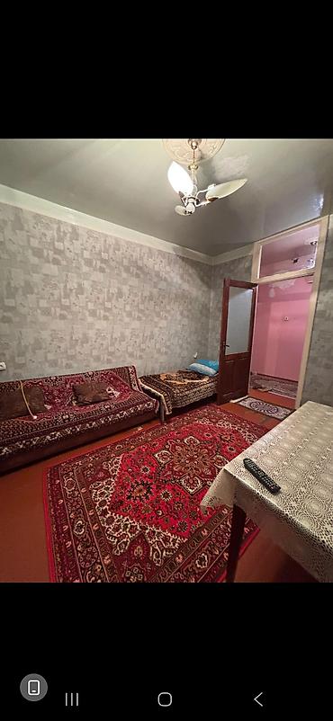 ismayıl: 4 otaqlı mənzil 3 balkonu var 2 gune satilmalidi– geniş planlı - — 4